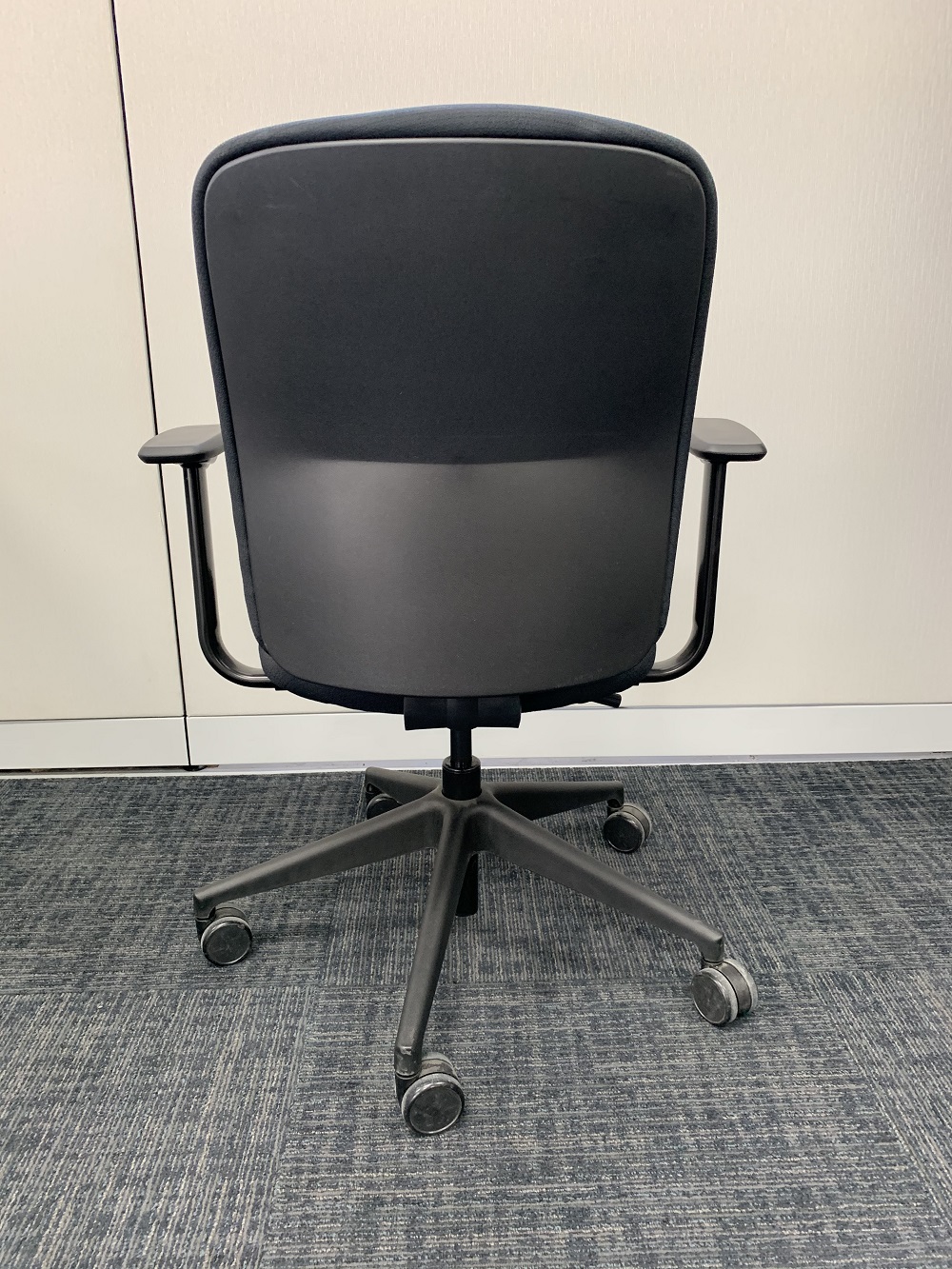 Steelcase Jack in Black