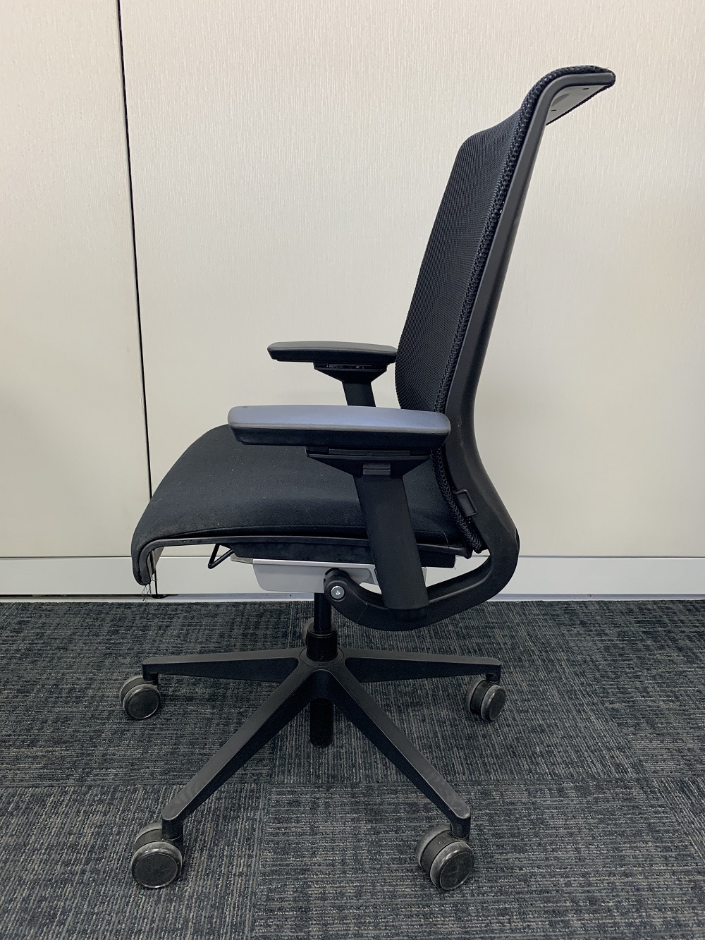 Unique Steelcase Think Chair Canada 